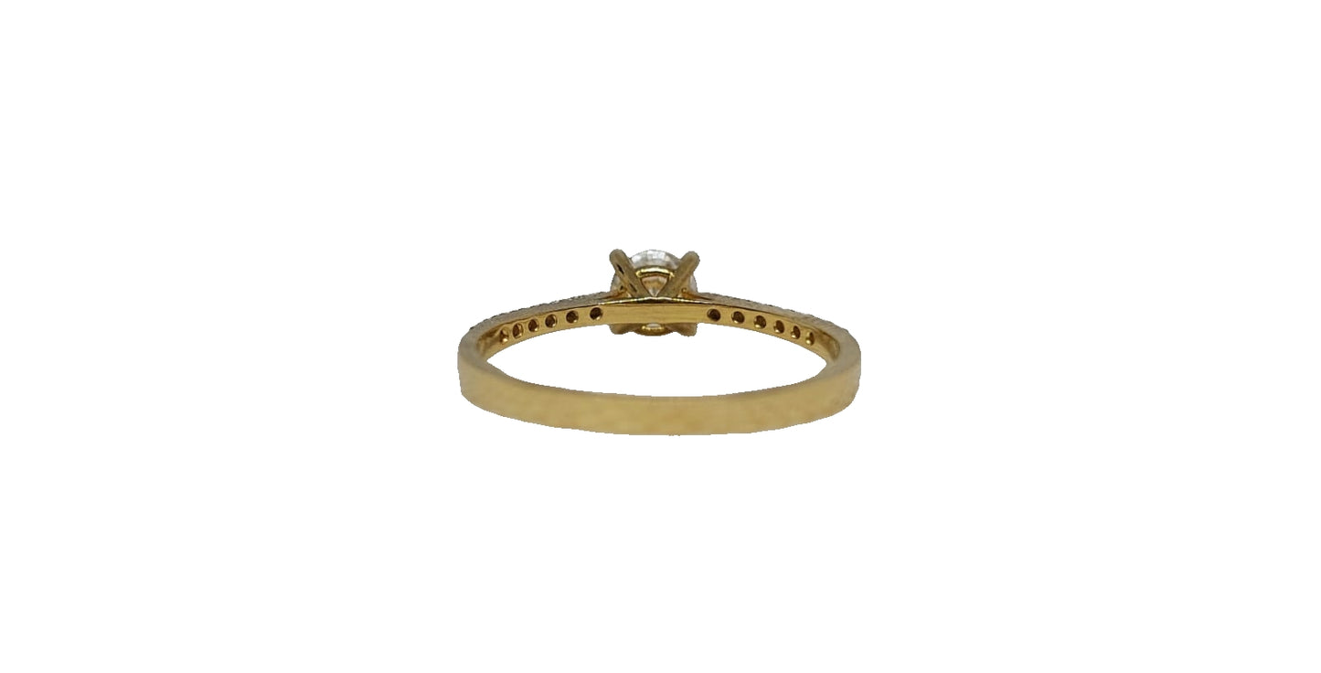 9ct Yellow gold round cubic zirconia claw setting shank ring