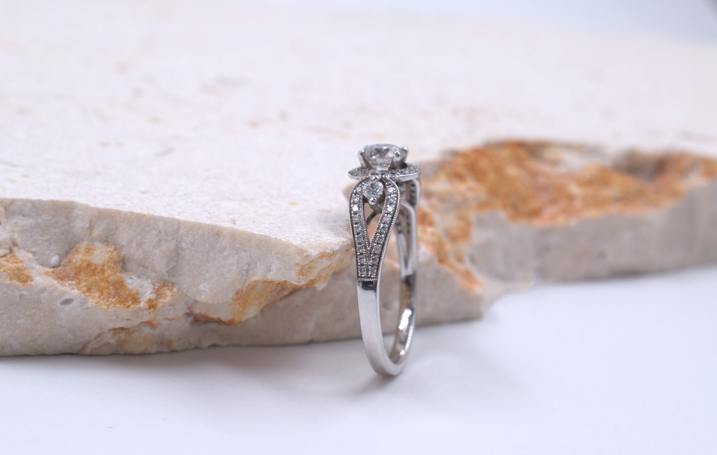 18ct White Gold Diamond ring with halo, split shank and Hidden Halo