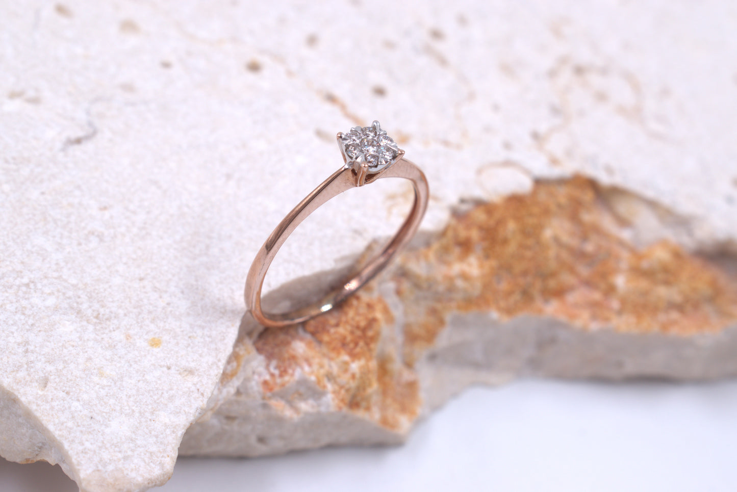 9ct Rose Gold Illusion Style Diamond Ring