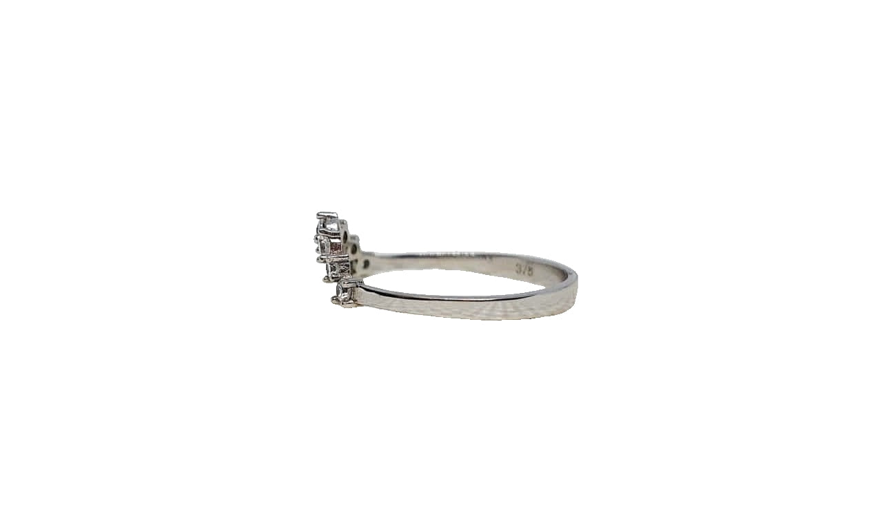 9ct White gold 7x cubic zirconia 4 claw cubic zirconia curved band