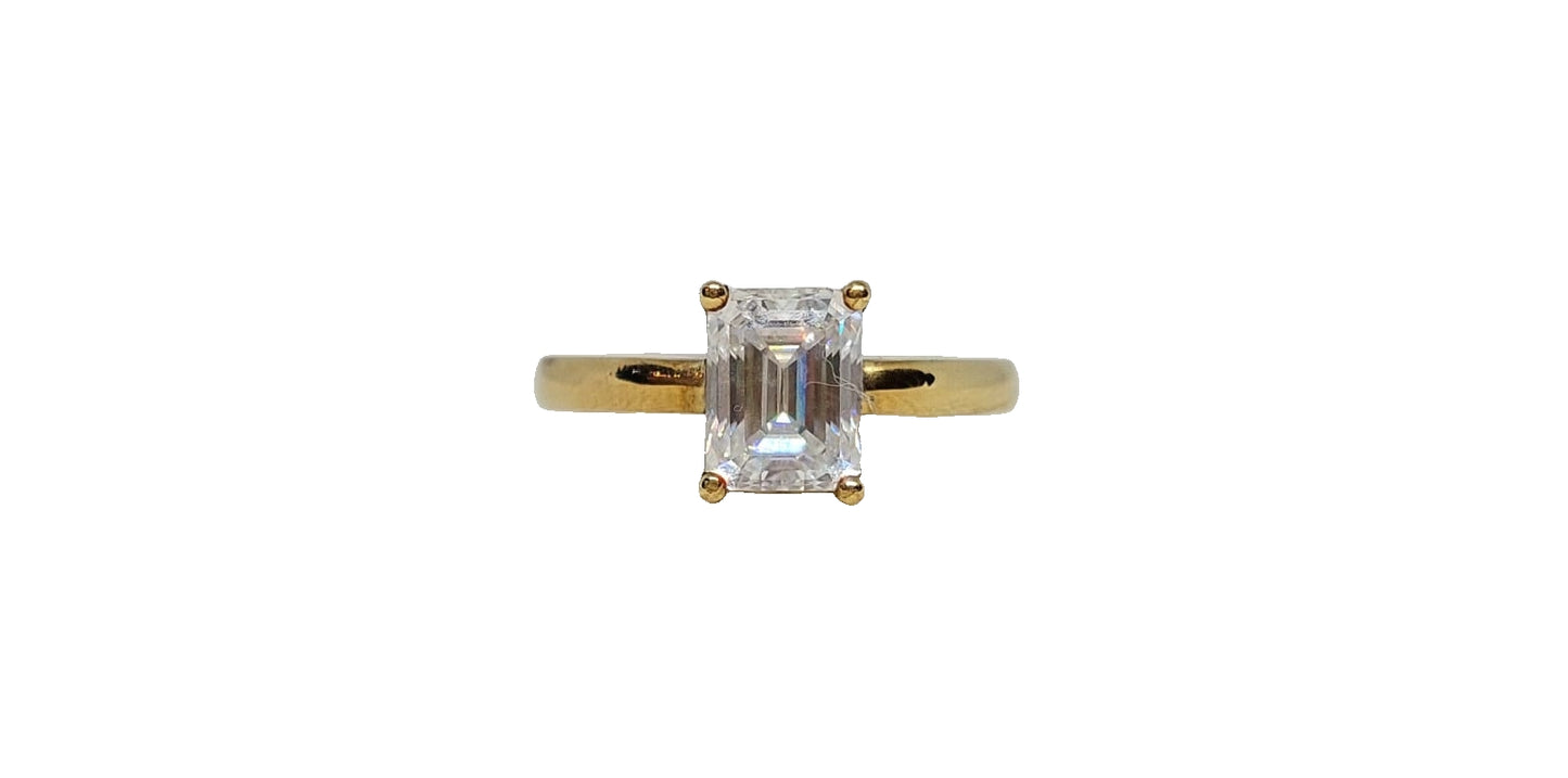 9ct Yellow gold Emerald cut moissanite solitaire plain shank ring