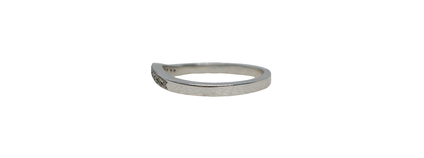 9ct White Gold curved diamond claw setting eternity band