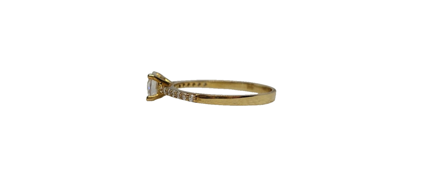 9ct Yellow gold round cubic zirconia claw setting shank ring