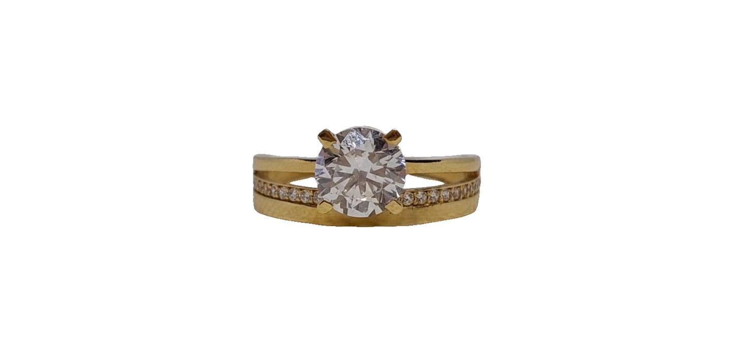 14ct Yellow gold round 4 claw cubic zirconia double shank ring