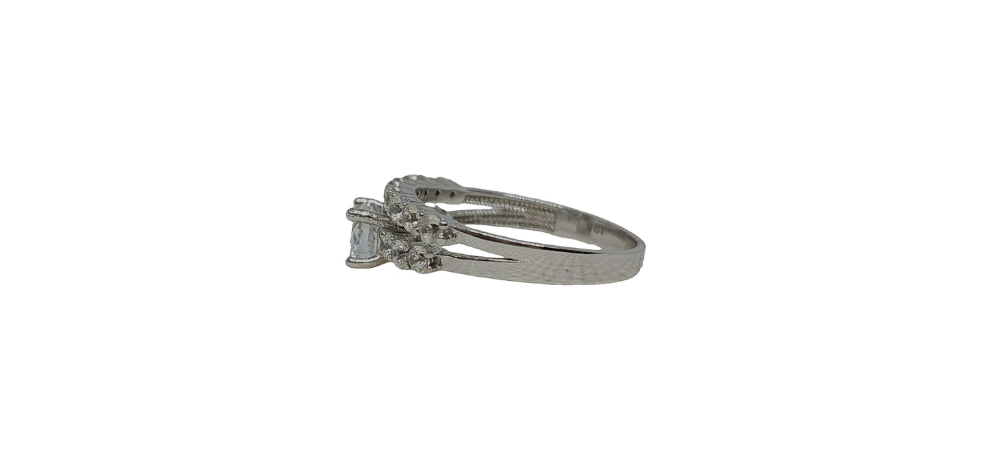 9ct White gold round 4 claw cubic zirconia double shank design ring