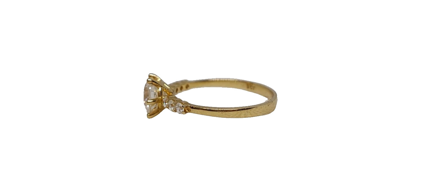 9ct Yellow gold 6 claw round cubic zirconia with 6 smaller cubic zirconia on shank ring