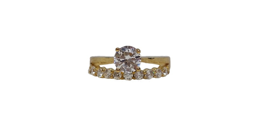 9ct Yellow gold round 4 claw split shank plain and cubic zirconia shank ring