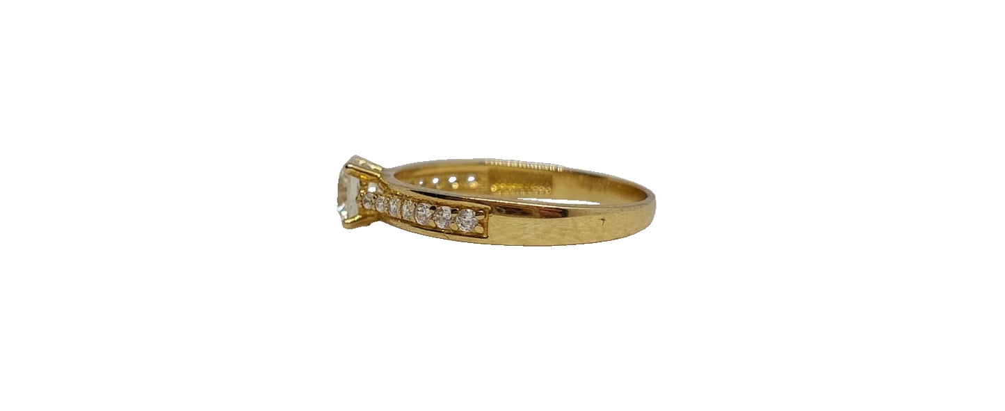 9ct Yellow gold round cubic zirconia channel set shank ring