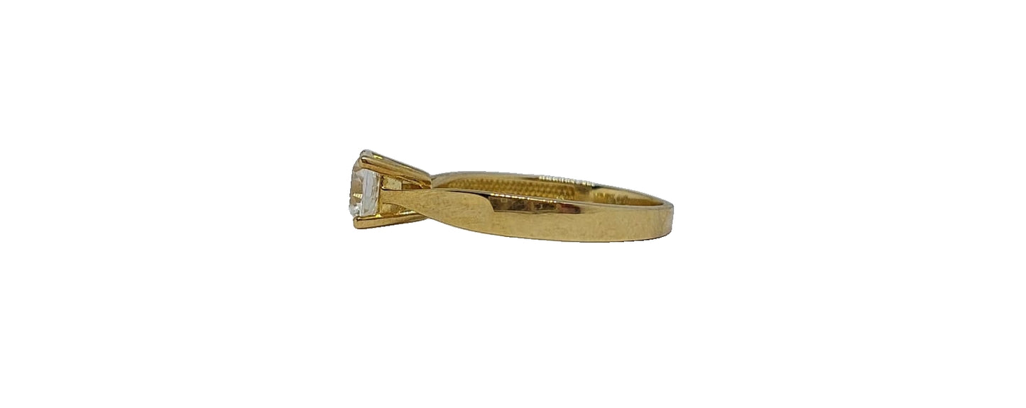 9ct Yellow gold round 4 claw solitaire plain tapered shank ring