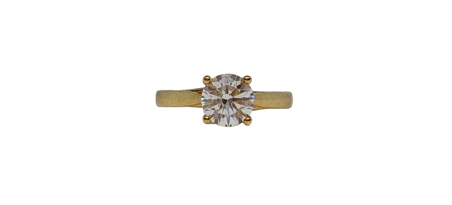 9ct Yellow gold 4 claw round cubic zirconia solitaire tapered shank ring