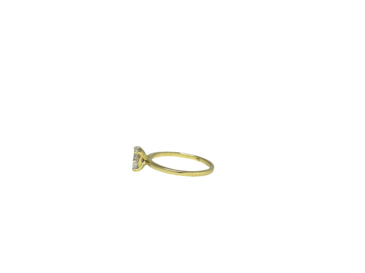 9ct Yellow gold 4 claw oval lab diamond solitaire ring