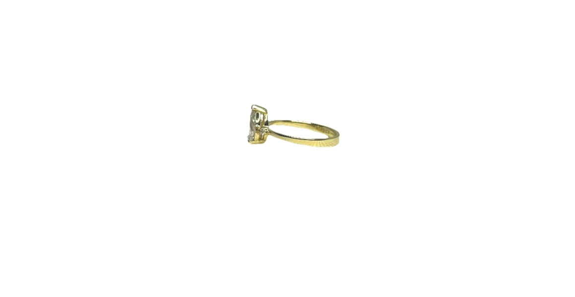 9ct Yellow gold pear shape lab diamond with 2 round shape lab diamond on shank ring