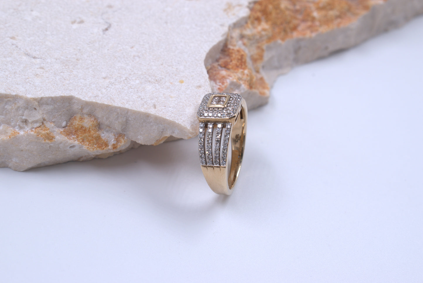 9ct Yellow Gold Broad Diamond Split Shank Ring