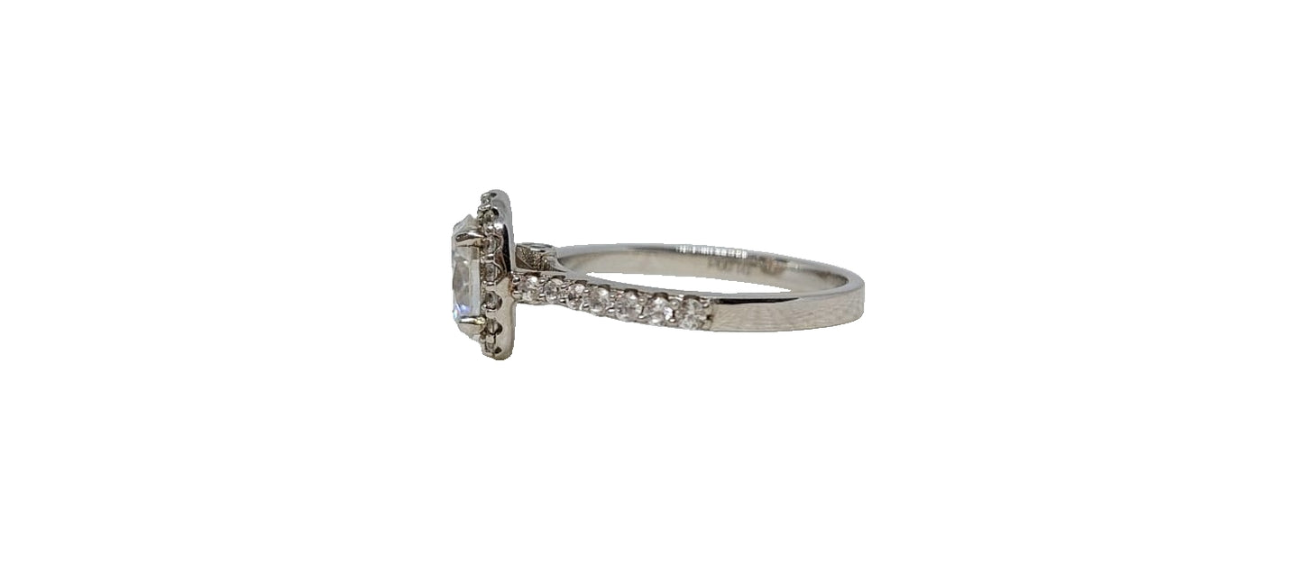Sterling silver 18ct rhodium plating oval cut moissanite halo cubic zirconia shank ring