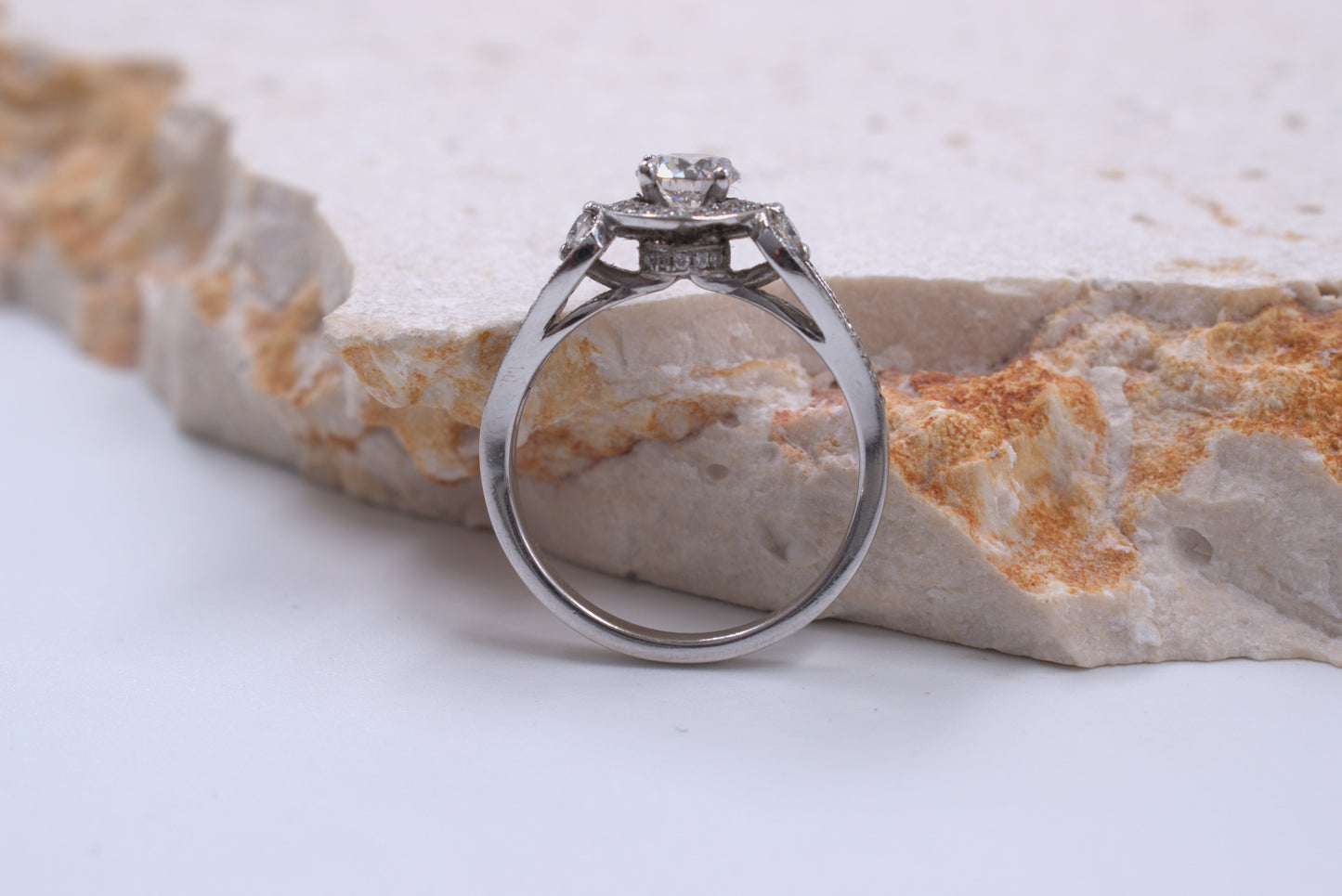 18ct White Gold Diamond ring with halo, split shank and Hidden Halo