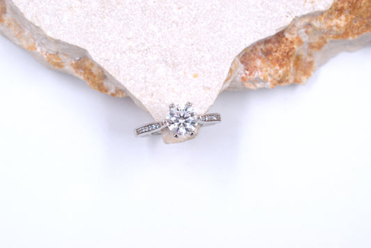Sterling Silver Round Moissanite