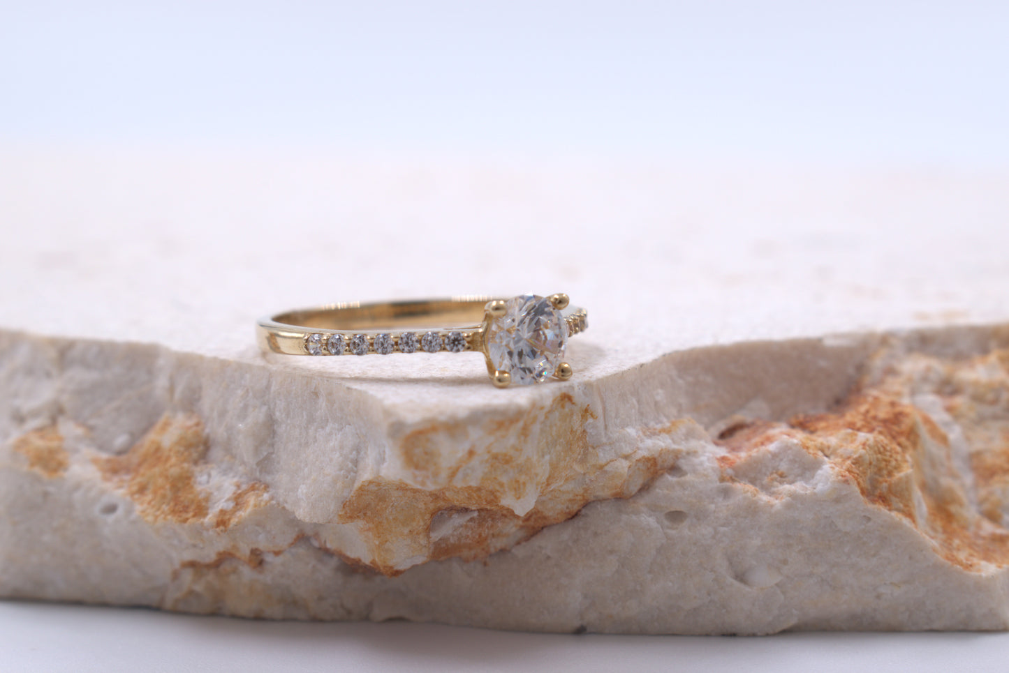 9ct Yellow Gold  Round Cubic Zirconia Ring