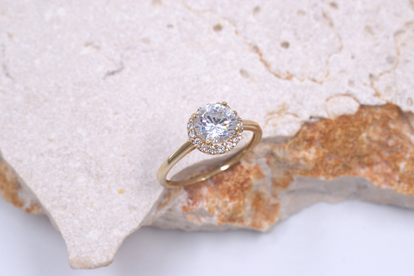 9ct Yellow Gold Round Cubic Zirconia With Halo Ring