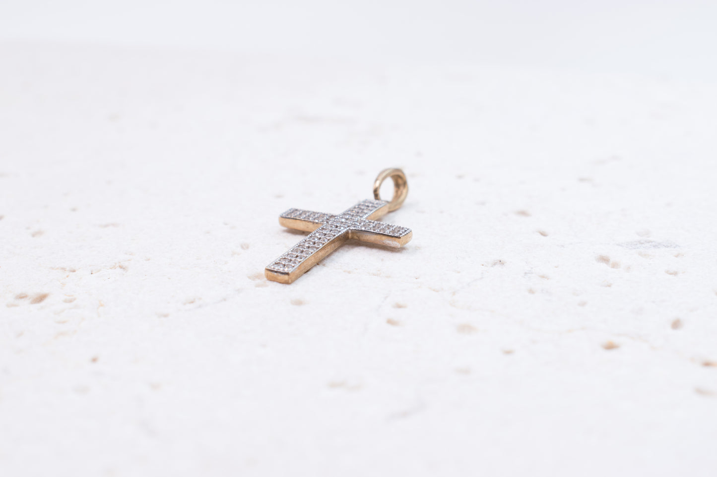 9ct Yellow Gold Cross