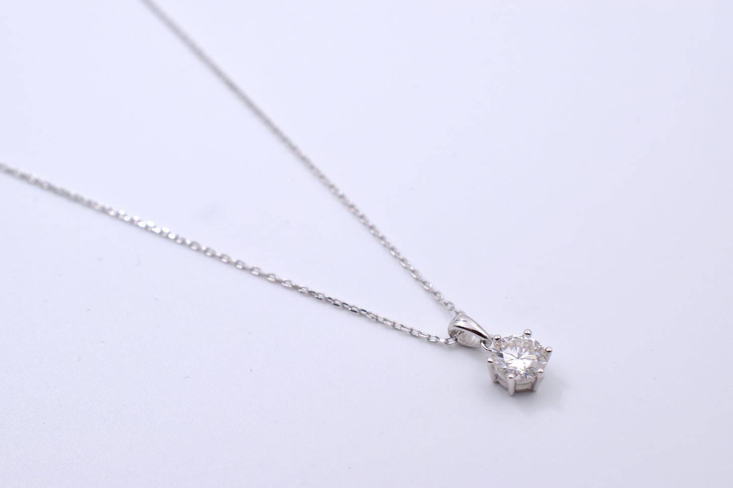 Sterling Silver 18ct Rhodium Plated Moissanite necklace